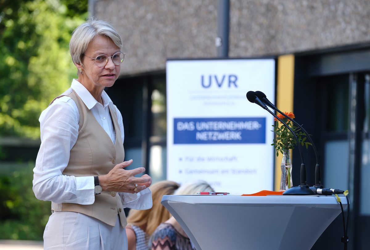 NRW-Schulministerin Feller zu Gast beim UVR-Arbeitskreis SchuleWirtschaft